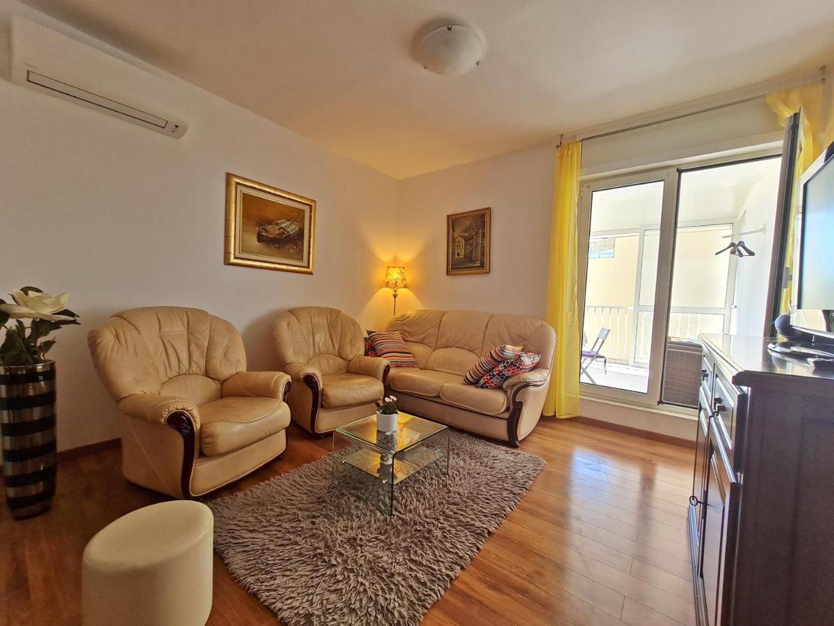 Apartment Nina Marie II Split Exteriér fotografie